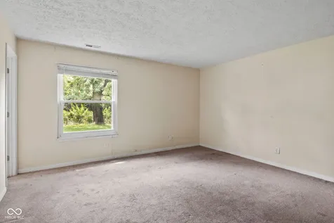 6627 Muirfield Way Indianapolis IN 46237