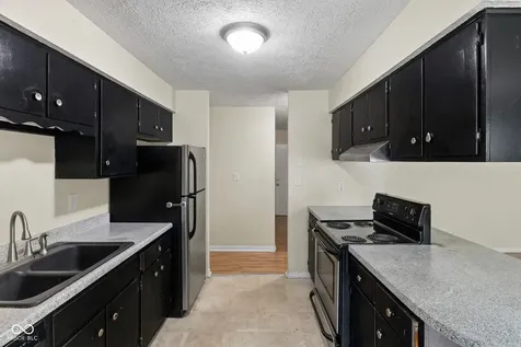 6627 Muirfield Way Indianapolis IN 46237
