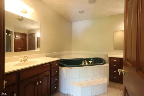 441 W Thompson Road Indianapolis IN 46217