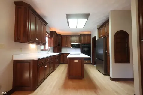 441 W Thompson Road Indianapolis IN 46217