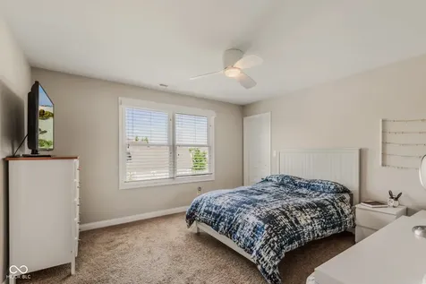 950 Westlake Hills Drive Columbus IN 47201