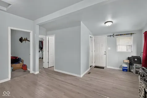 2029 Hendricks Street Anderson IN 46016