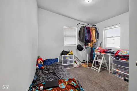2029 Hendricks Street Anderson IN 46016