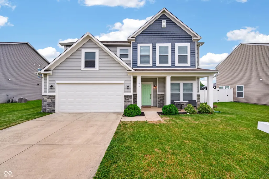 2089 Deer Valley Court Columbus IN 47201
