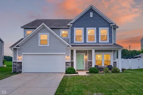 2089 Deer Valley Court Columbus IN 47201