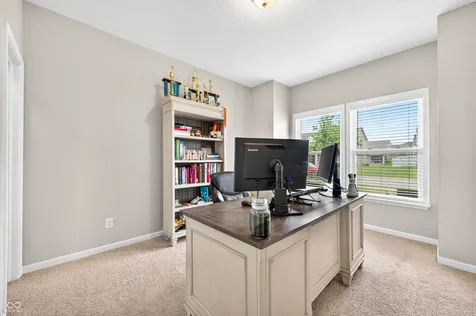 2089 Deer Valley Court Columbus IN 47201