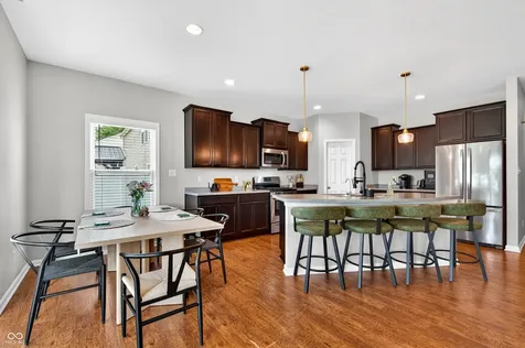 2089 Deer Valley Court Columbus IN 47201