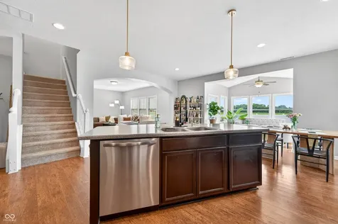 2089 Deer Valley Court Columbus IN 47201