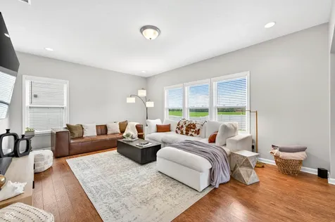 2089 Deer Valley Court Columbus IN 47201