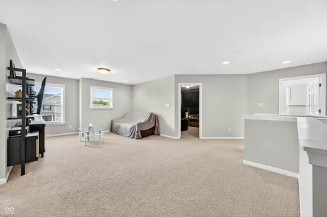 2089 Deer Valley Court Columbus IN 47201