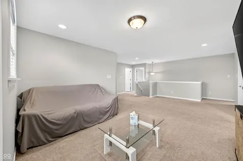 2089 Deer Valley Court Columbus IN 47201