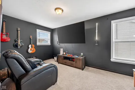2089 Deer Valley Court Columbus IN 47201