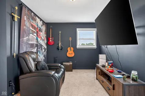 2089 Deer Valley Court Columbus IN 47201