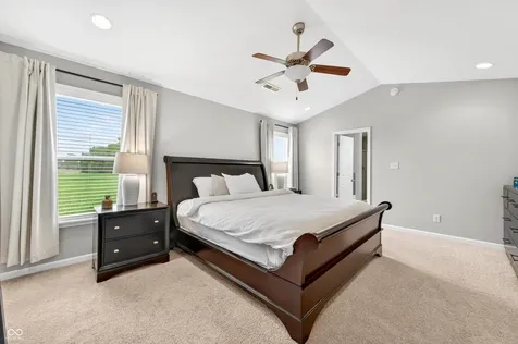 2089 Deer Valley Court Columbus IN 47201