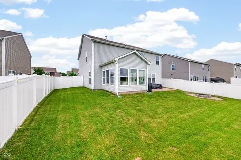 2089 Deer Valley Court Columbus IN 47201