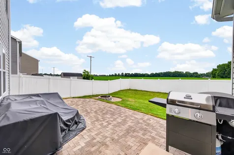 2089 Deer Valley Court Columbus IN 47201