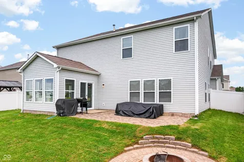 2089 Deer Valley Court Columbus IN 47201