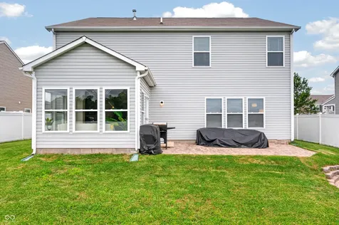 2089 Deer Valley Court Columbus IN 47201
