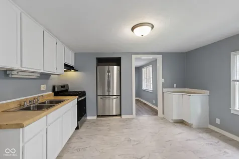 225 S 2nd Avenue Beech Grove IN 46107