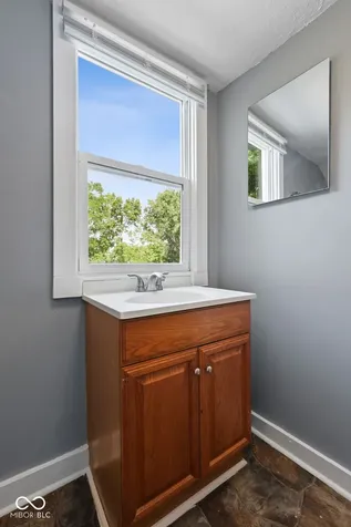 225 S 2nd Avenue Beech Grove IN 46107