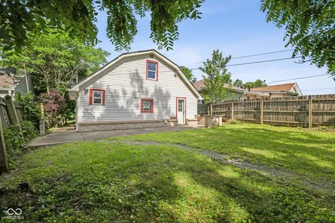 225 S 2nd Avenue Beech Grove IN 46107