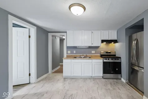 225 S 2nd Avenue Beech Grove IN 46107