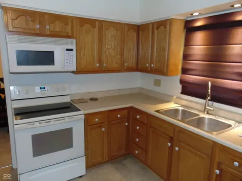 244 Noel Lane Fortville IN 46040