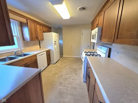 1141 Sugar Hill Drive Rushville IN 46173