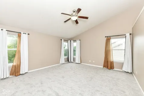 4016 Rowlett Place Carmel IN 46074
