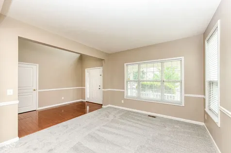 4016 Rowlett Place Carmel IN 46074