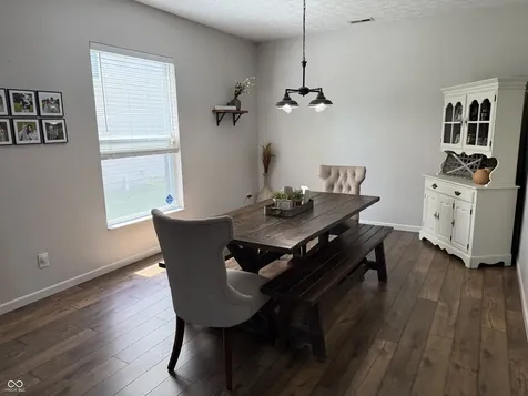 8444 Vanguard Lane Indianapolis IN 46239