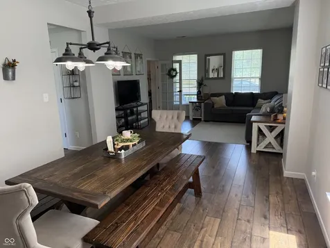 8444 Vanguard Lane Indianapolis IN 46239
