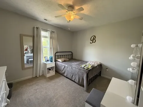 8444 Vanguard Lane Indianapolis IN 46239