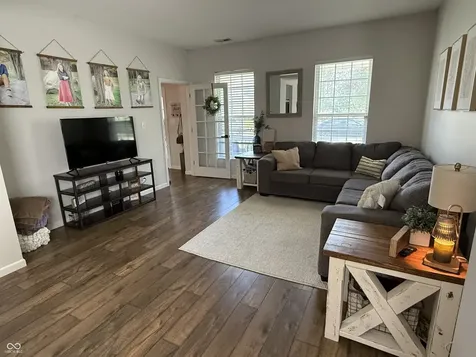 8444 Vanguard Lane Indianapolis IN 46239
