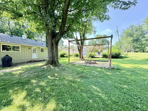 303 N Grace Avenue Crawfordsville IN 47933