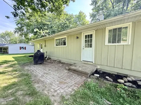303 N Grace Avenue Crawfordsville IN 47933