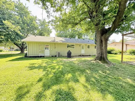 303 N Grace Avenue Crawfordsville IN 47933