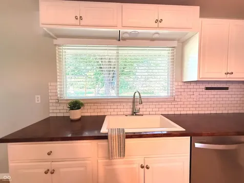 303 N Grace Avenue Crawfordsville IN 47933