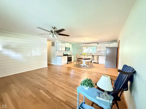 303 N Grace Avenue Crawfordsville IN 47933