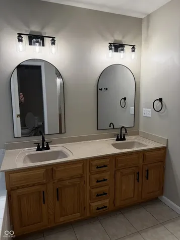 1112 Bitterwood Court Columbus IN 47201
