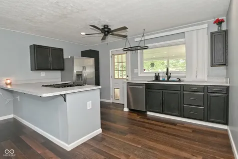 130 Church Street Mooresville IN 46158