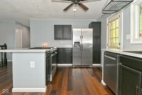 130 Church Street Mooresville IN 46158