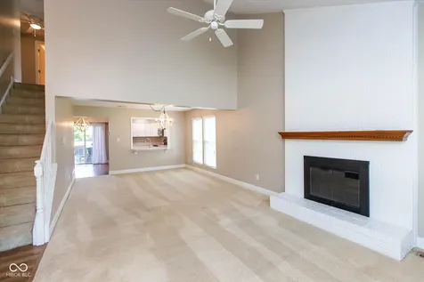 7703 Sunblest Boulevard Fishers IN 46038