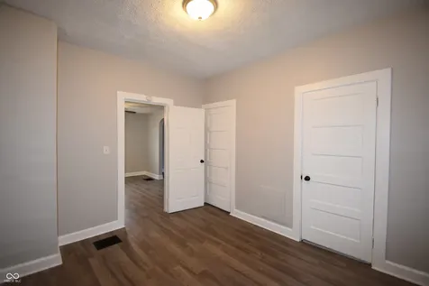 5201 Burgess Avenue Indianapolis IN 46219