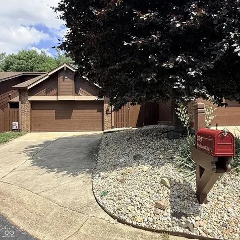 209 Brighton Court Greenwood IN 46143