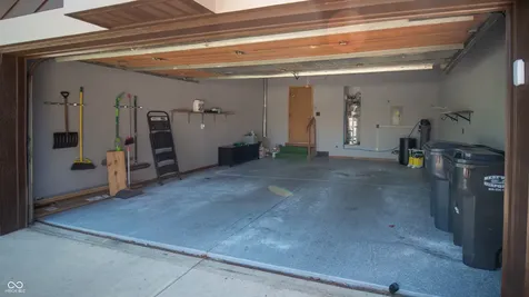 209 Brighton Court Greenwood IN 46143