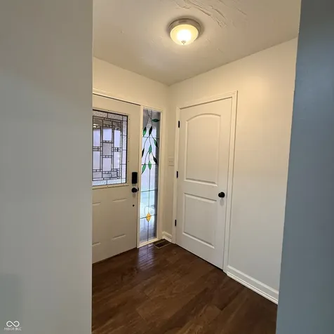209 Brighton Court Greenwood IN 46143