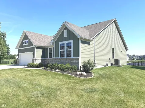 8512 Rockwood Lane Indianapolis IN 46259