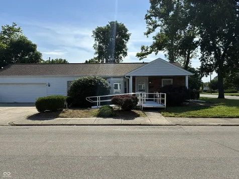 2436 Gilmore Street Columbus IN 47201