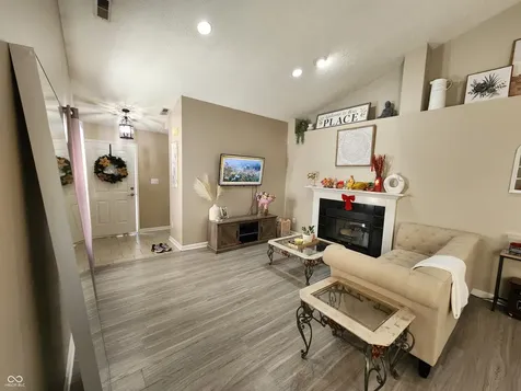 5447 Spring Creek Circle Indianapolis IN 46254